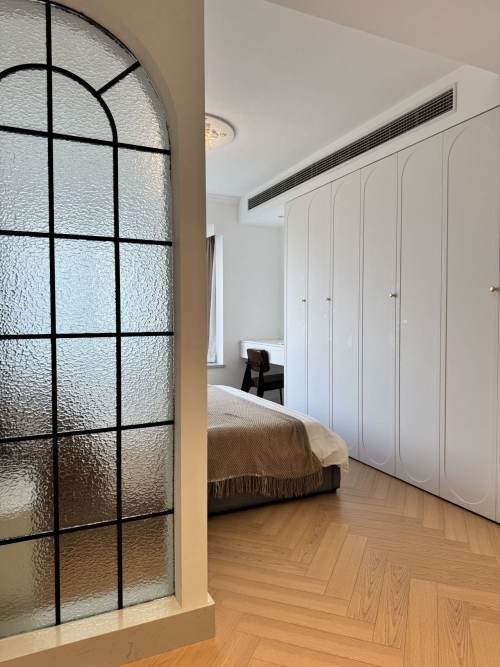 Housing image — Bedroom