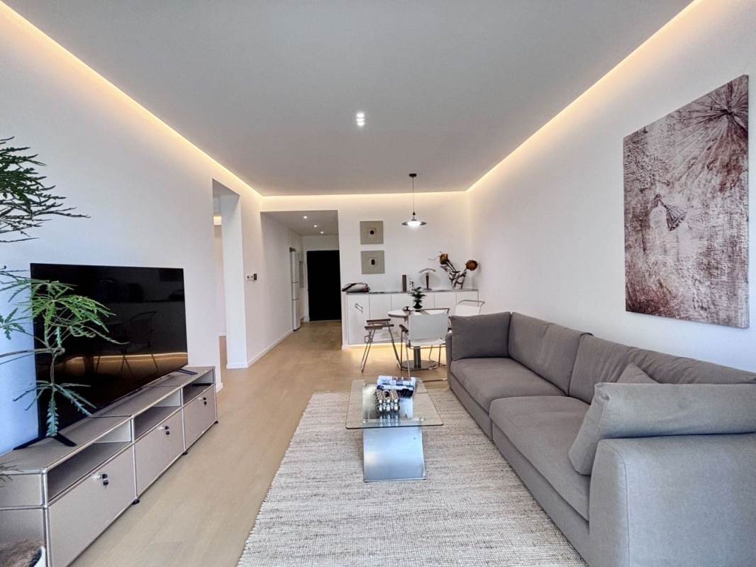 Housing image — Living Room
