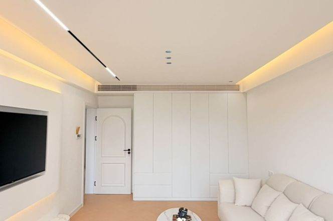 Spacious 1BR Apartment in Xintiandi (L8/L9/L13)