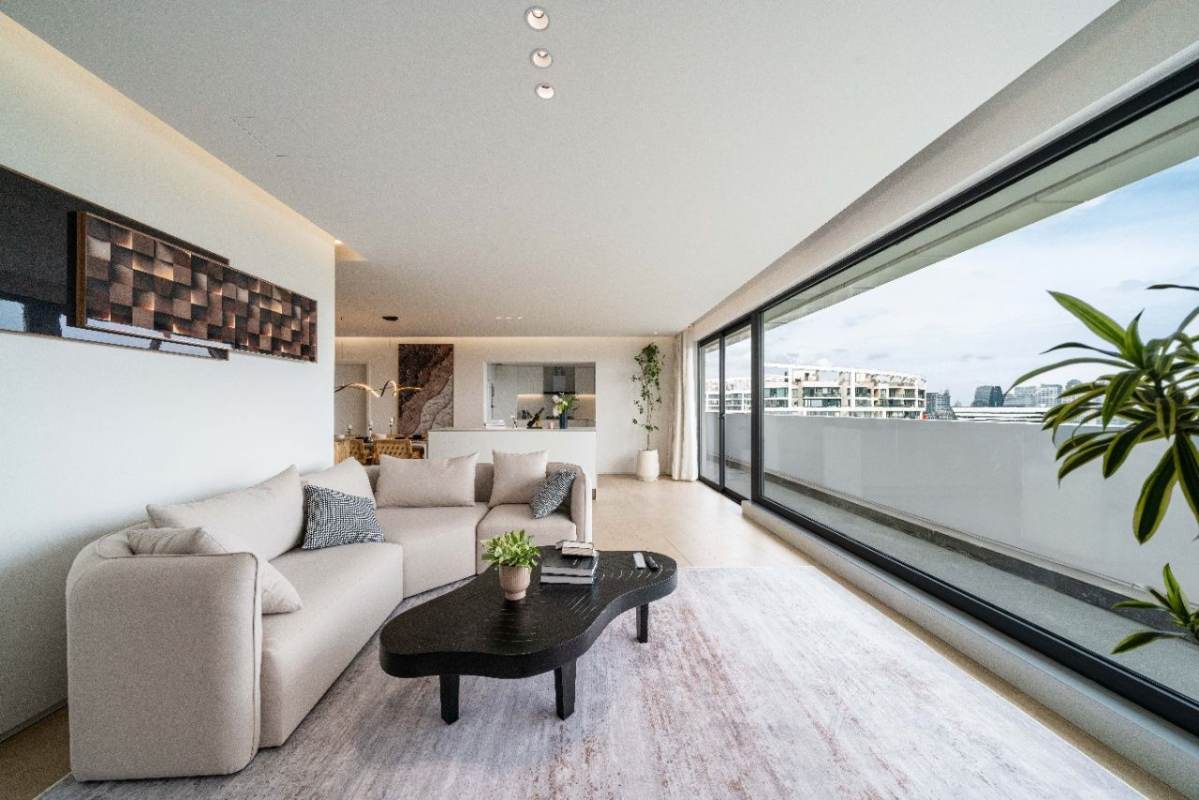 Housing image — Living Room