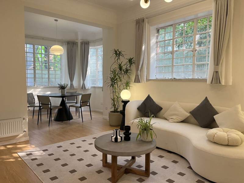 Housing image — Living Room