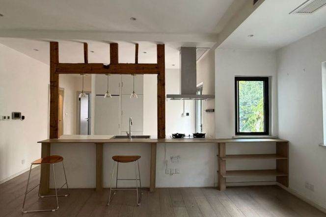 3BR Apartment in Old Xuhui (L1/L7/L9)