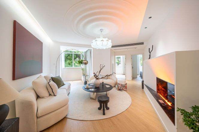 2BR Apartment near Shanghai Swimming Center Metro (L1/L3/L4/L11)