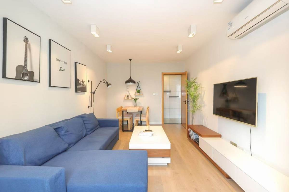 Housing image — Living Room