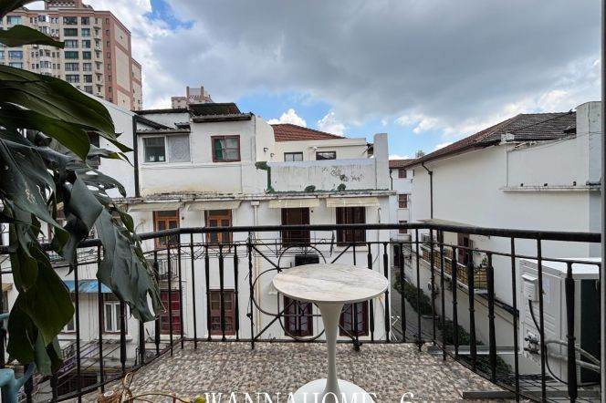 Spacious 2BR Lane House in Old Xuhui with Terrace (L2/L7/L14)