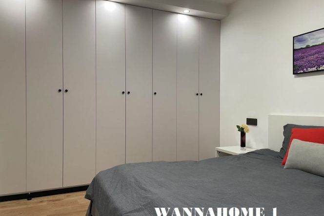 1BR Apartment in Jing'an with Built-in Storage (L2/L11)