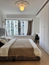 Housing image — Bedroom
