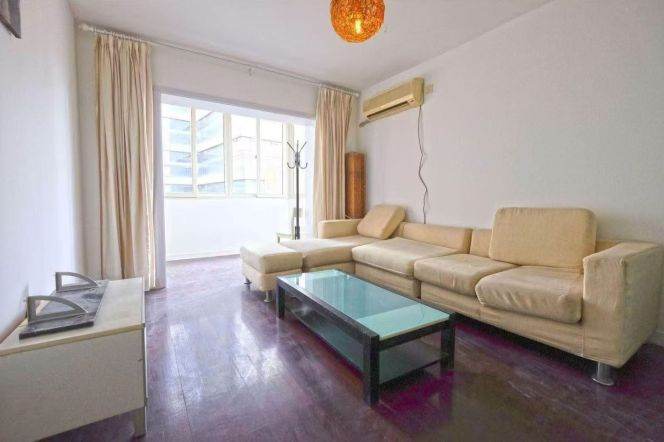1BR Apartment in Old Xuhui (L7/L9)