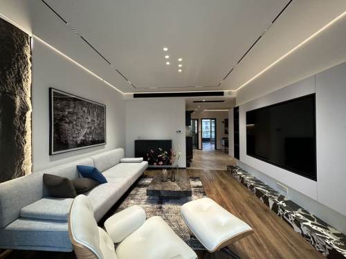 Housing image — Living Room