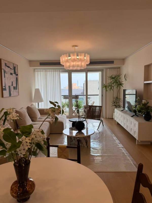 Housing image — Living Room