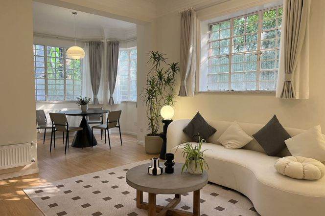 Modern Bright 3BR Lane House near IAPM (L1/L10/L12)
