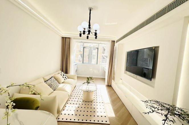 1BR Apartment near Zhongshan Park (L2/L3/L4)