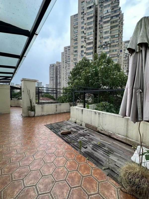 Housing image — Terrace