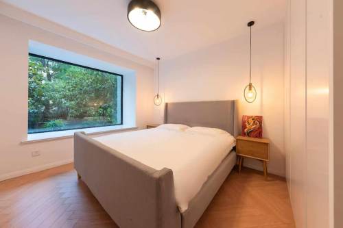 Housing image — Bedroom