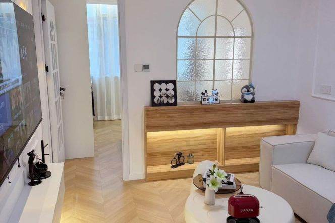 1BR Apartment near Shanghai Jiao Tong University (L3/L4/L10)