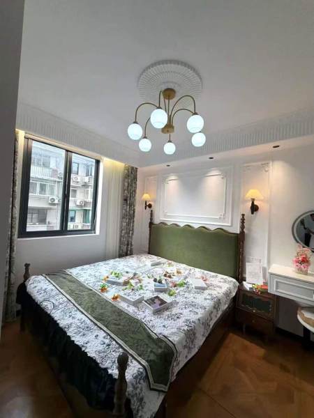 Housing image — Bedroom