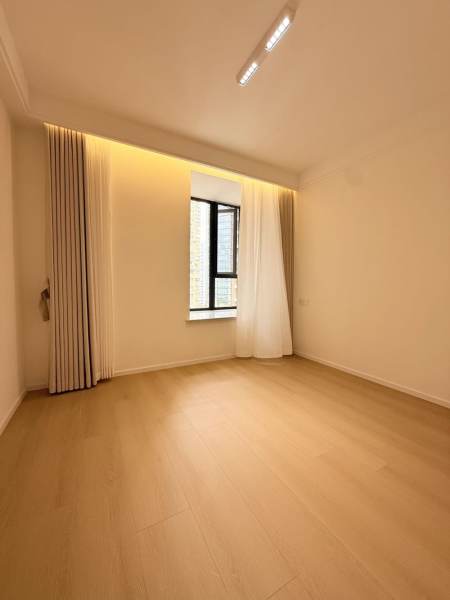Housing image — Bedroom