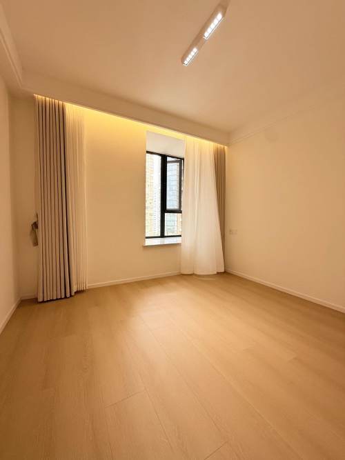 Housing image — Bedroom