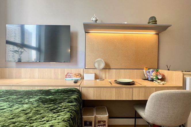 1BR Serviced Apartment near Huangxing Park Metro (L8)