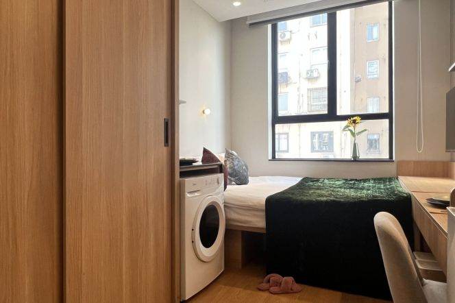 1BR Serviced Apartment near Huangxing Park Metro (L8)