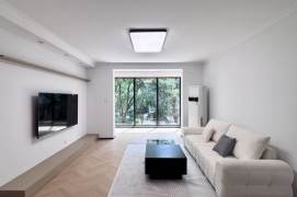 Modern Bright 3BR Apartment near West Yan'An Rd Metro