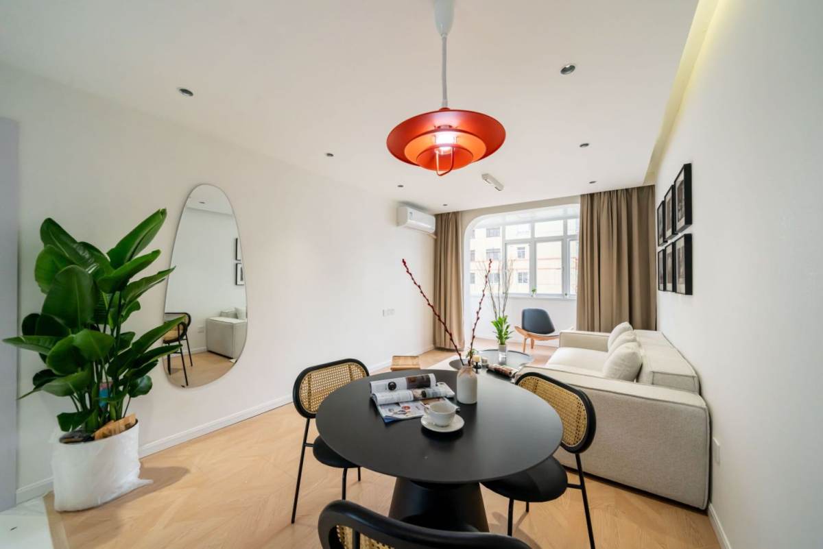 Housing image — Living Room