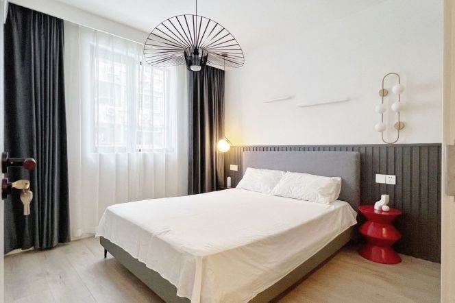 1BR Apartment in Old Xuhui (L10/L11)