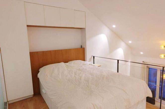 High-Ceiling 1BR Lane House in Old Xuhui (L1/L9/L10/L11)