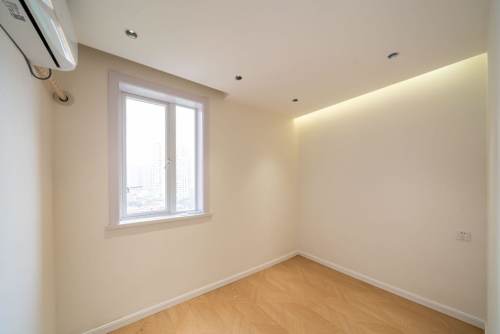 Housing image — Bedroom