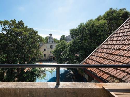 Housing image