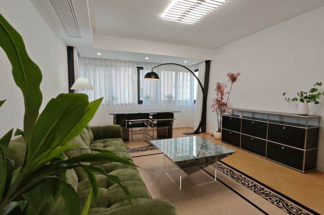2BR Apartment in Gubei (L2/L15)
