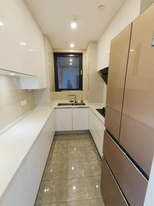 Housing image — Kitchen