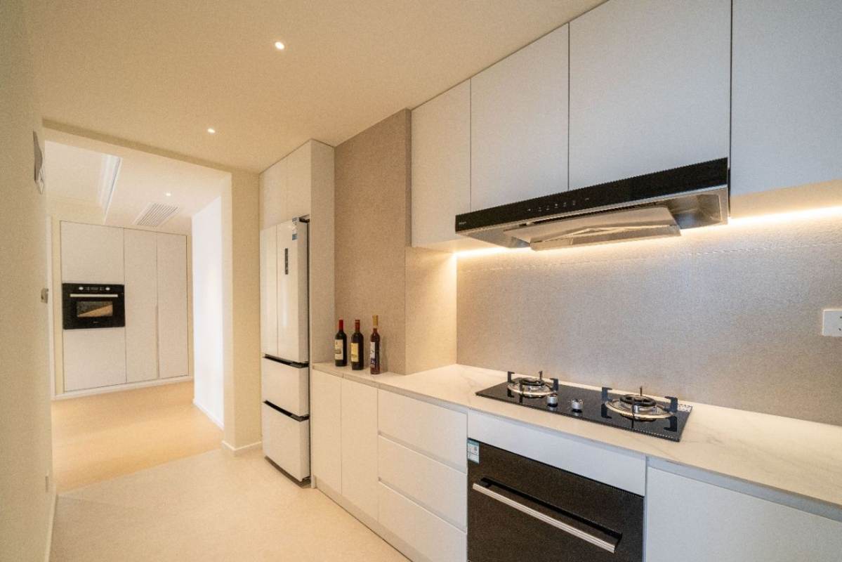 Housing image — Kitchen