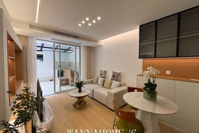 1BR Lane House in Jing'an with Private Garden (L7)