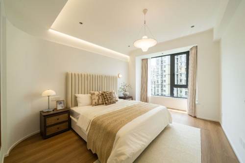 Housing image — Bedroom