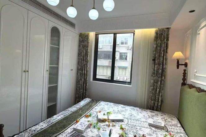 Modern Bright 1BR Apartment near Zhenping Rd Metro