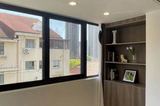 Bright Modern 1BR Apartment in Jing'an