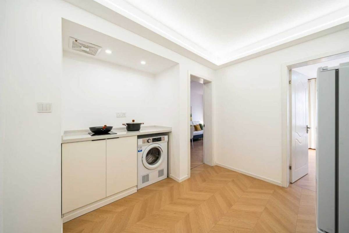 Housing image — Kitchen
