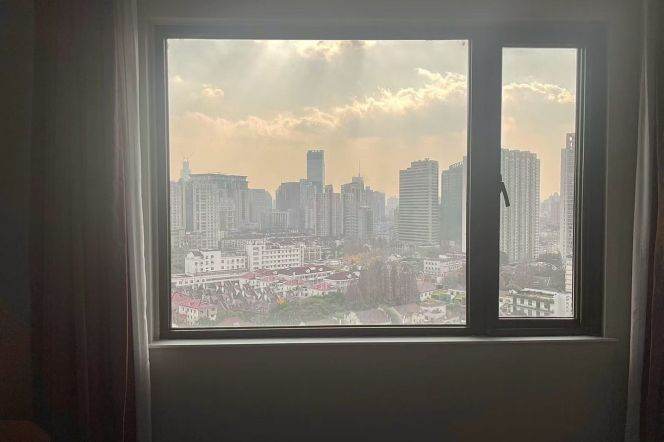 High-Floor Spacious 1BR Apartment near Hailun Rd Metro (L4/L10)