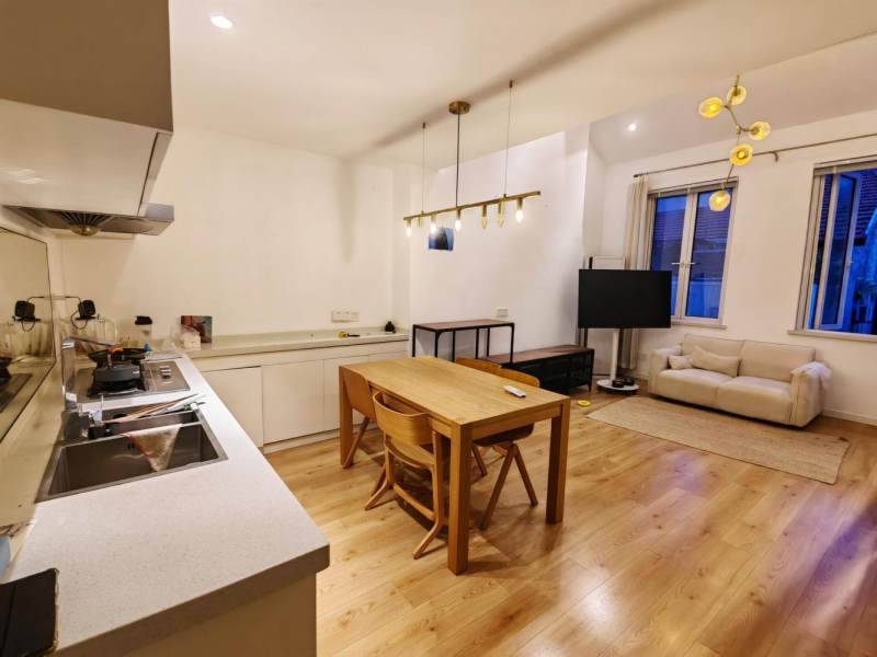 Housing image — Living Room