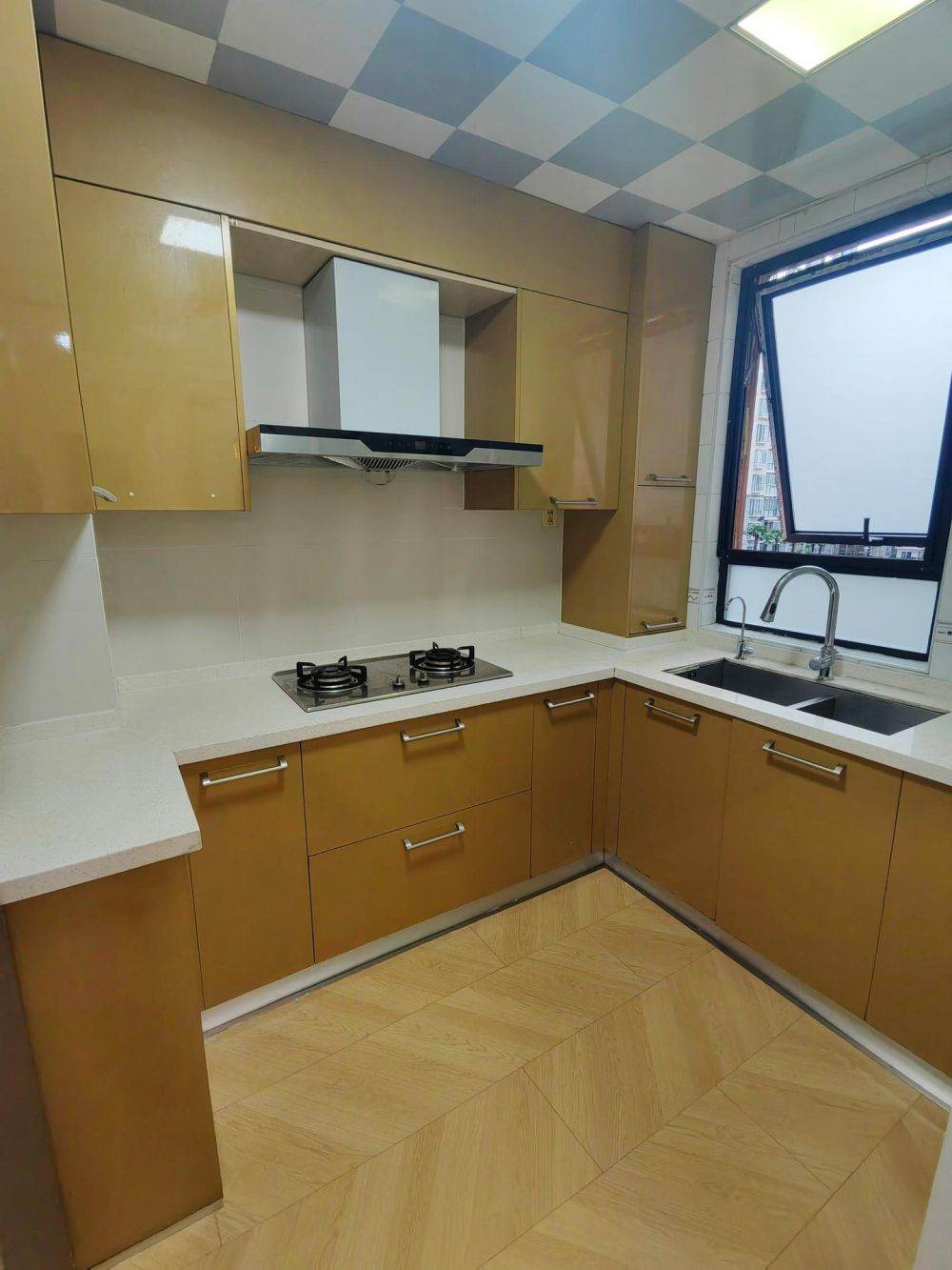 Housing image — Kitchen