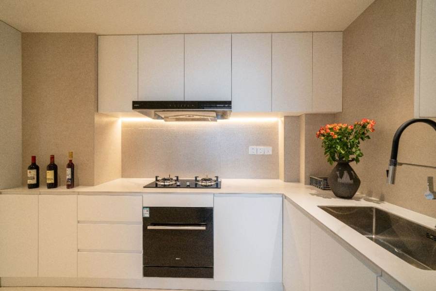 Housing image — Kitchen