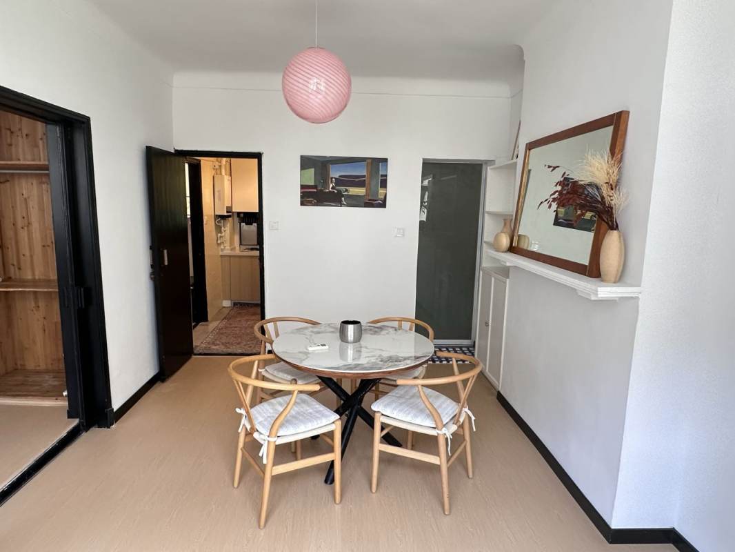 Housing image — Dining Area