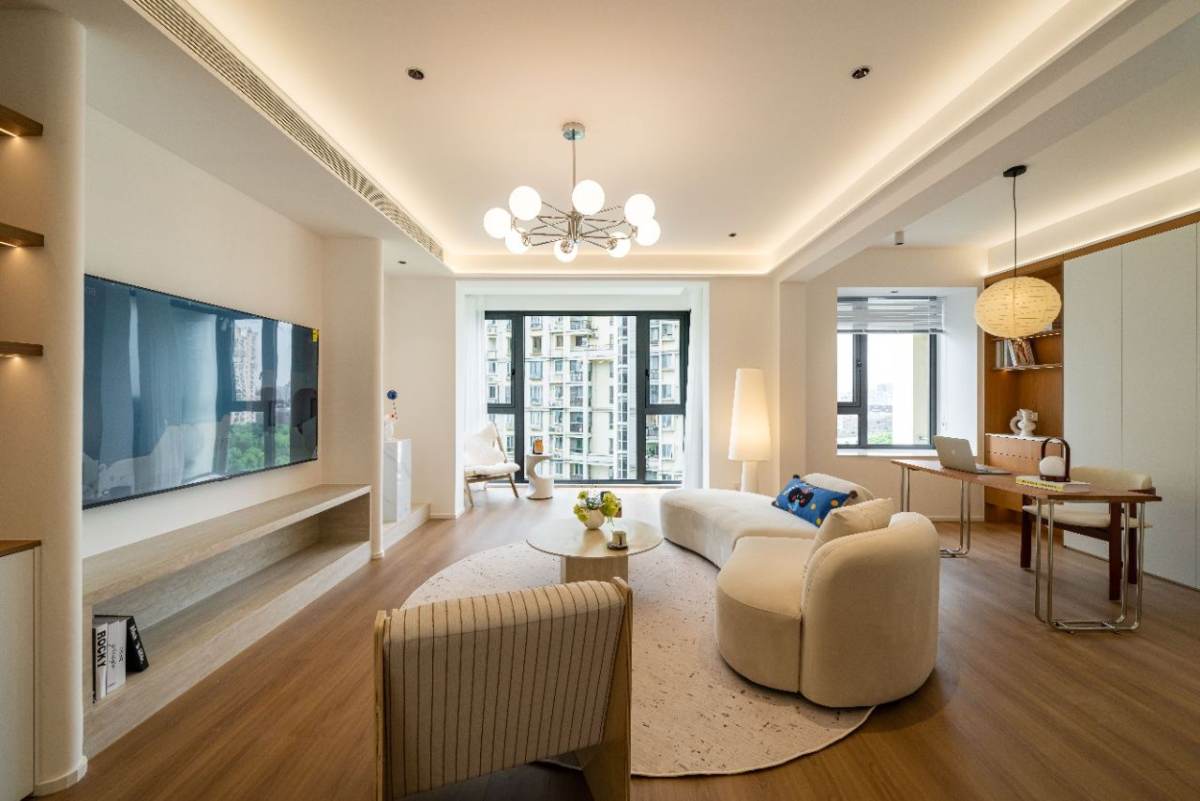 Housing image — Living Room