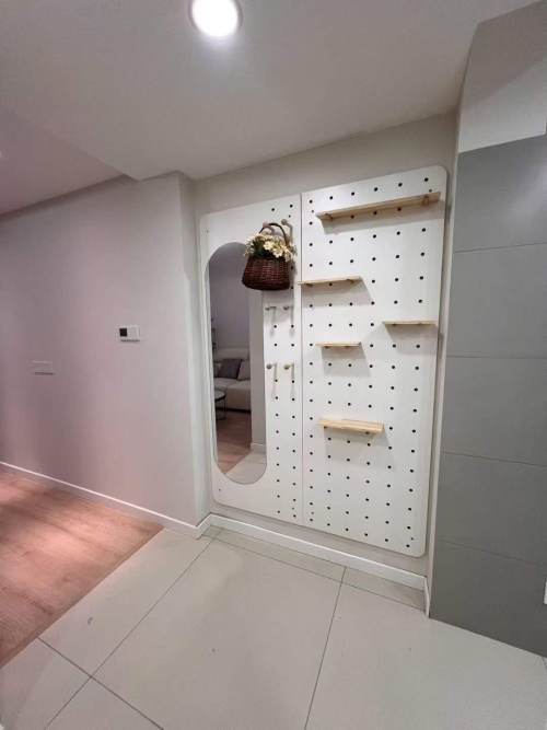 Housing image — Living Room