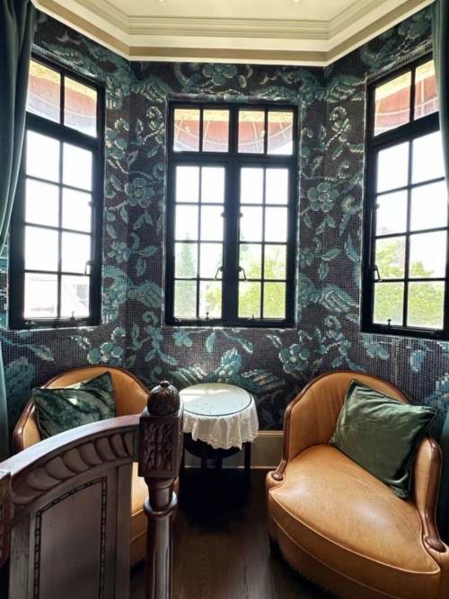 Housing image — Room
