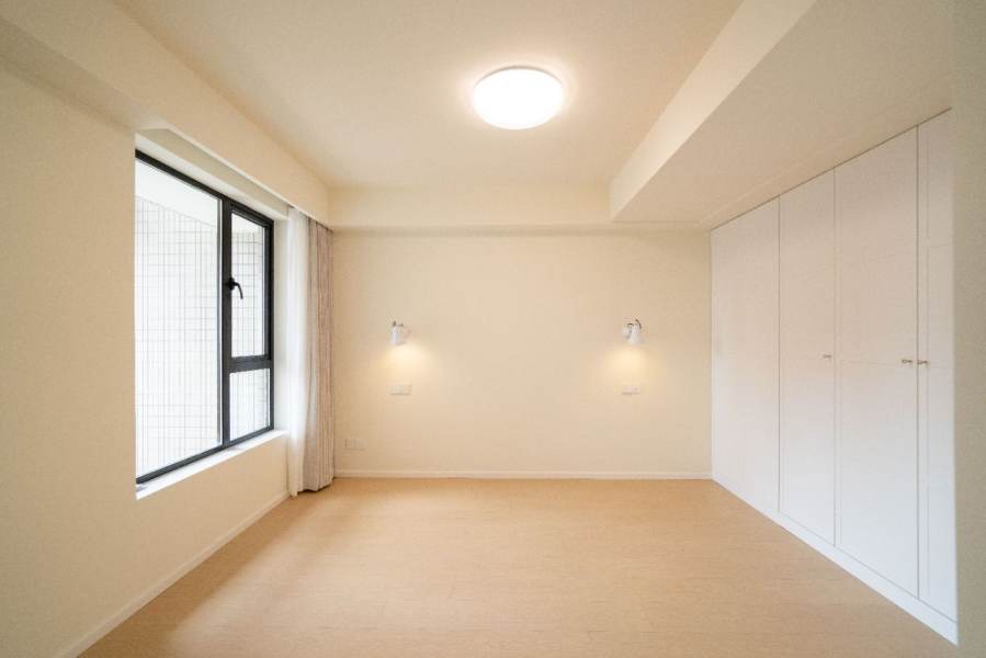 Housing image — Bedroom