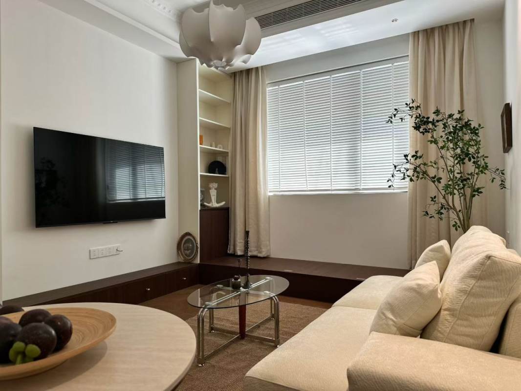 Housing image — Living Room