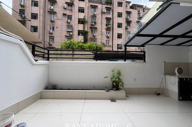 1BR Lane House in Jing'an with Private Garden (L7)