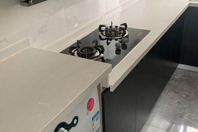 1BR Apartment near Hongqiao Rd Metro (L3/L4/L10)